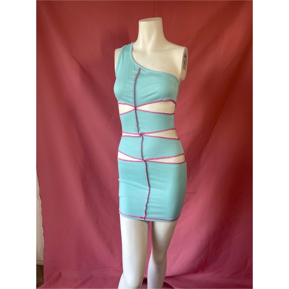 Trending open cut mini dress